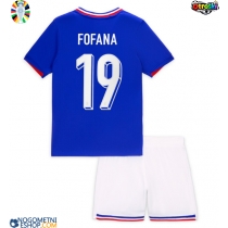 Otroški Nogometni dresi Francija Youssouf Fofana #19 Domači EP 2024 Kratek Rokav (+ Kratke hlače)